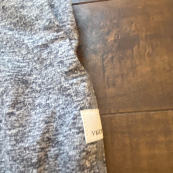 Vuori Halo Wide leg grey lounge pants - Picture 9 of 12